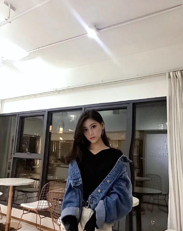 爱笑的眼睛的第一张照片--莆田征婚网