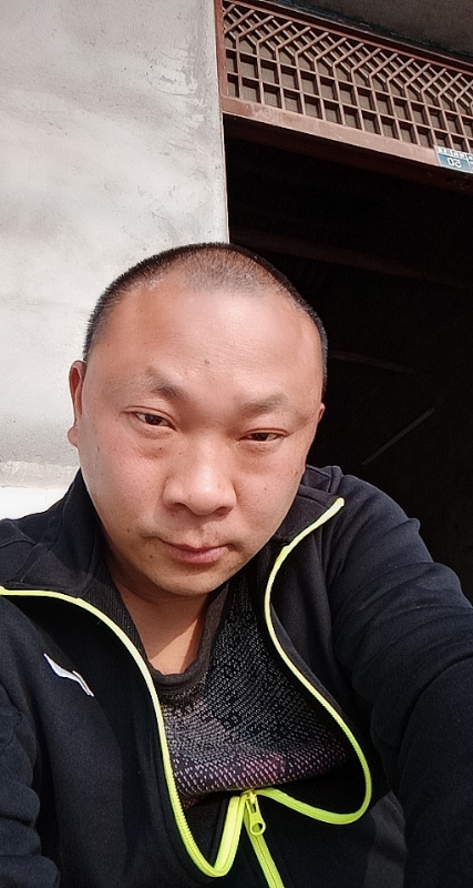 马克的第一张照片--莆田征婚网