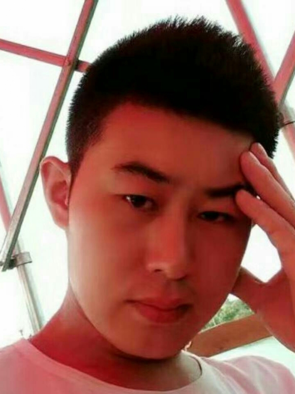 淡漠的第二张照片--莆田征婚网