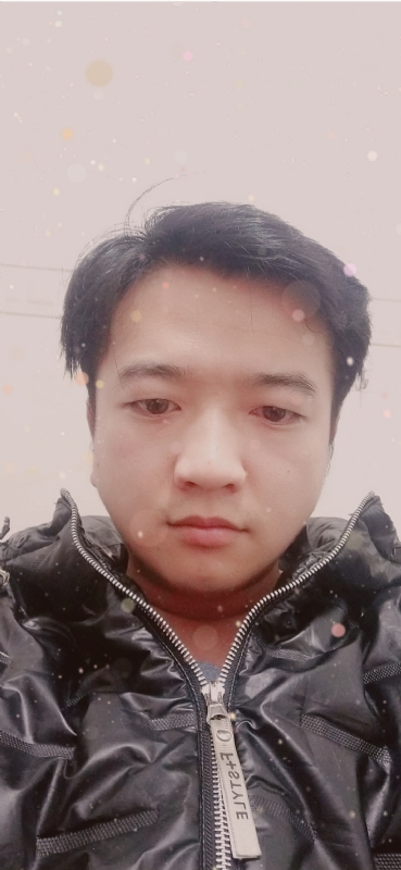 书中没有颜如玉的第一张照片--莆田征婚网