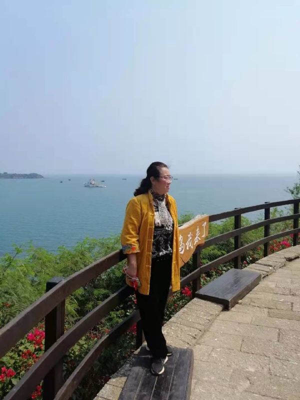 曦若半秋的第一张照片--莆田征婚网