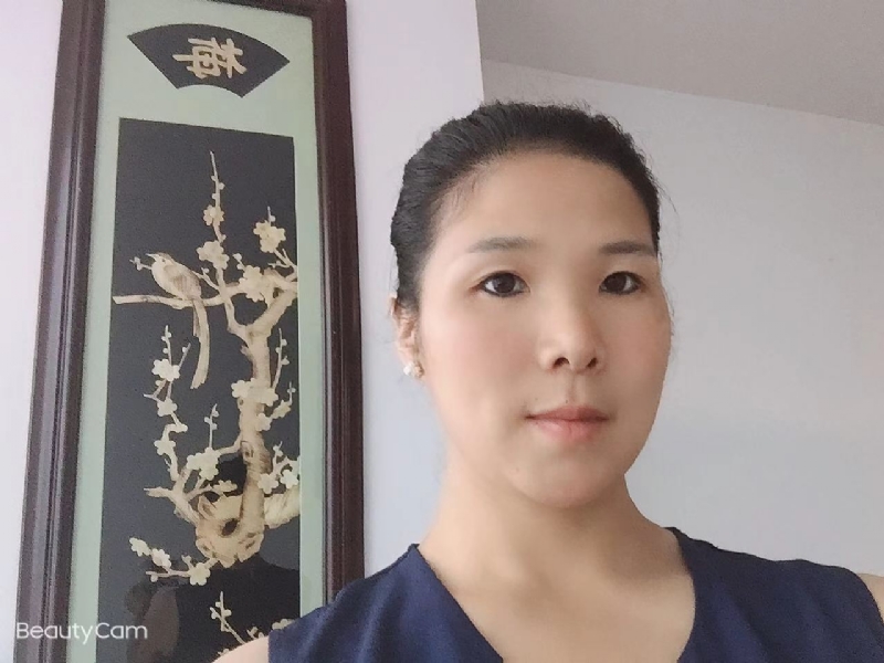 微笑的第一张照片--莆田征婚网