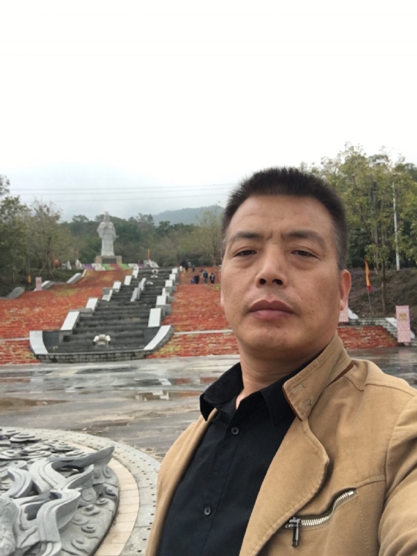 开心的松鼠的第一张照片--莆田征婚网