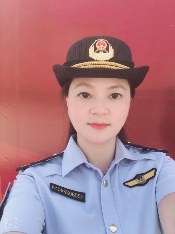 明明的第一张照片--莆田征婚网