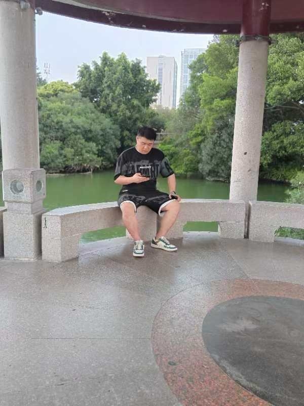 不善挽留的第一张照片--莆田征婚网